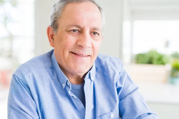 Handsome Senior Man Smiling Confident — Stock Photo, Image