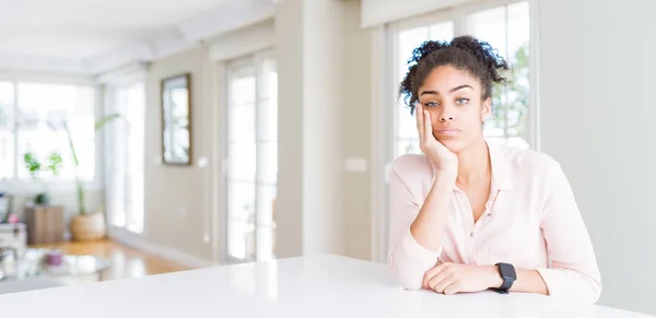 Wide Angle Beautiful African American Woman Afro Hair Thinking Looking — Stok fotoğraf