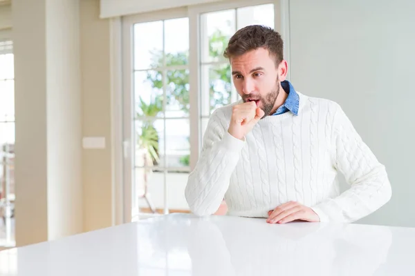 Handsome Man Wearing Casual Sweater Feeling Unwell Coughing Symptom Cold — Stock Photo, Image