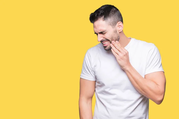 Hombre Joven Que Usa Una Camiseta Blanca Casual Sobre Fondo — Foto de Stock