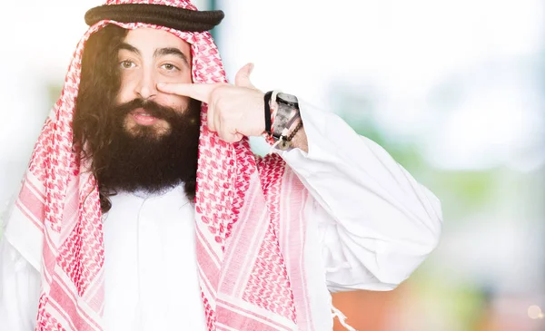 Homme Affaires Arabe Aux Cheveux Longs Portant Écharpe Traditionnelle Keffiyeh — Photo