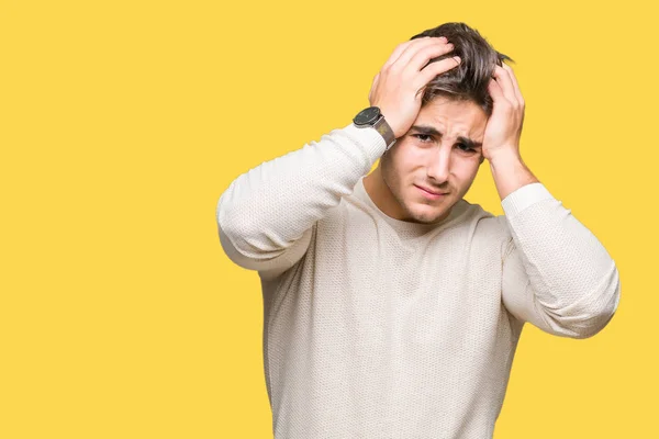 Joven Hombre Guapo Sobre Fondo Aislado Que Sufre Dolor Cabeza —  Fotos de Stock