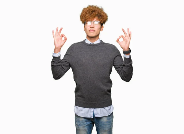 Young Handsome Business Man Afro Hair Wearing Glasses Relax Smiling — Stock Photo, Image