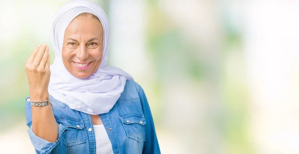 Středního Věku Východní Arabské Žena Nosí Arabská Hidžáb Izolované Pozadí — Stock fotografie