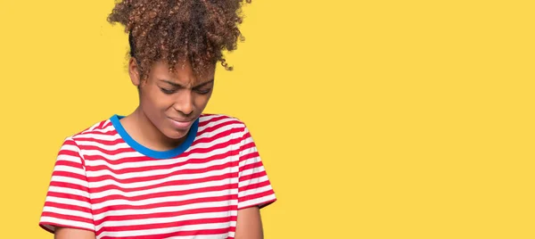 Linda Jovem Afro Americana Sobre Fundo Isolado Com Mão Estômago — Fotografia de Stock