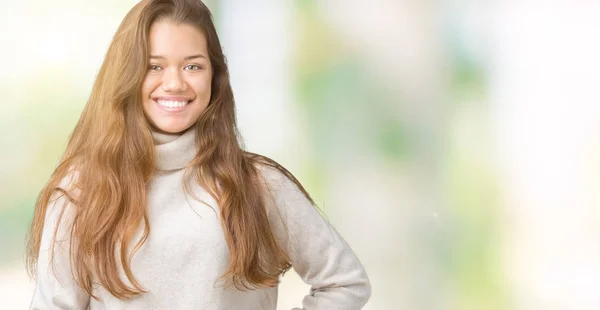 Młoda Piękna Brunetka Kobieta Noszenia Sweter Golf Białym Tle Uśmiechem — Zdjęcie stockowe