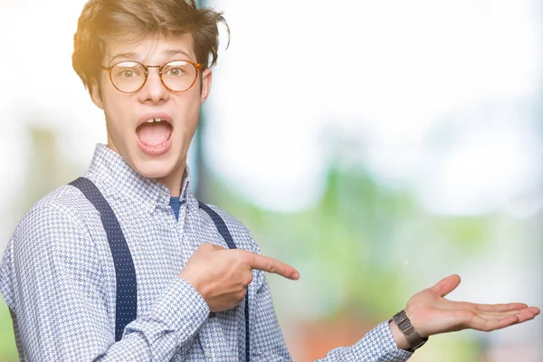 Retrato Jovem Bonito Homem — Fotografia de Stock