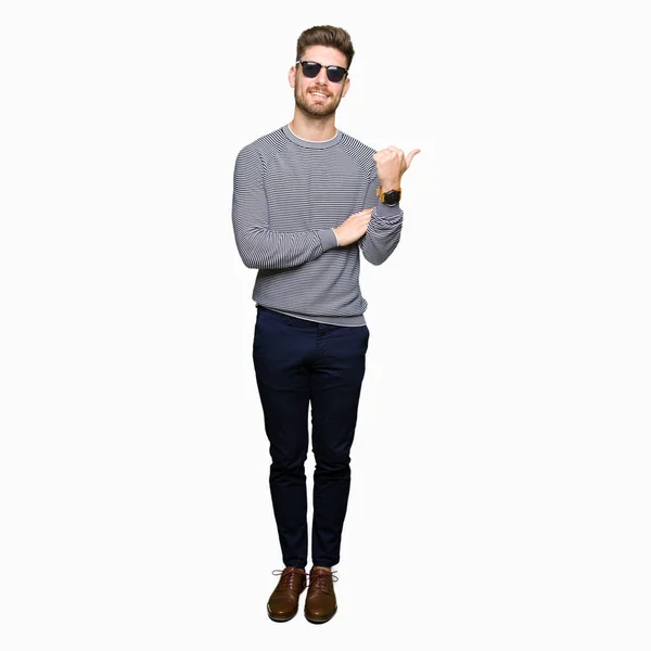 Young Handsome Man Wearing Sunglasses Smiling Happy Face Looking Pointing — Stock Photo, Image