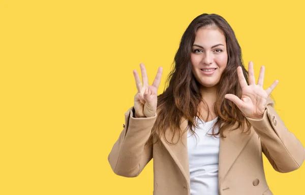 Hermosa Mujer Joven Tamaño Grande Con Abrigo Invierno Sobre Fondo —  Fotos de Stock