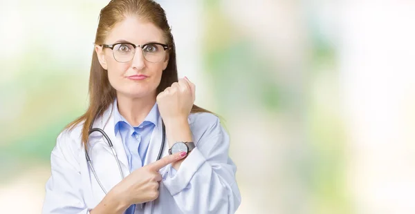 Middle Age Mature Doctor Woman Wearing Medical Coat Isolated Background — Stock Photo, Image