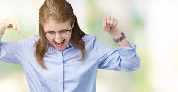 Hermosa Mujer Mediana Edad Madura Negocios Con Gafas Sobre Fondo —  Fotos de Stock