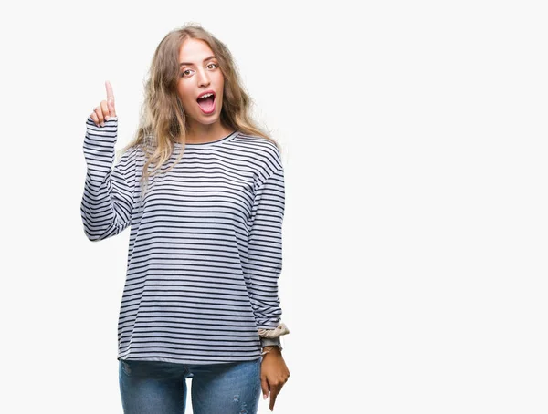 Mooie Jonge Blonde Vrouw Draagt Strepen Trui Geïsoleerde Achtergrond Vinger — Stockfoto