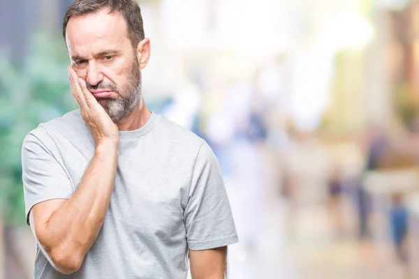 Senior Mittleren Alters Hoary Mann Mit Isoliertem Hintergrund Denken Müde — Stockfoto