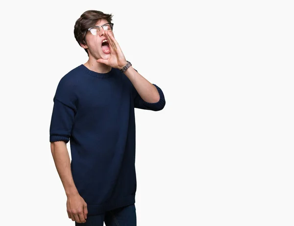Young Handsome Man Wearing Glasses Isolated Background Shouting Screaming Loud — Stock Photo, Image