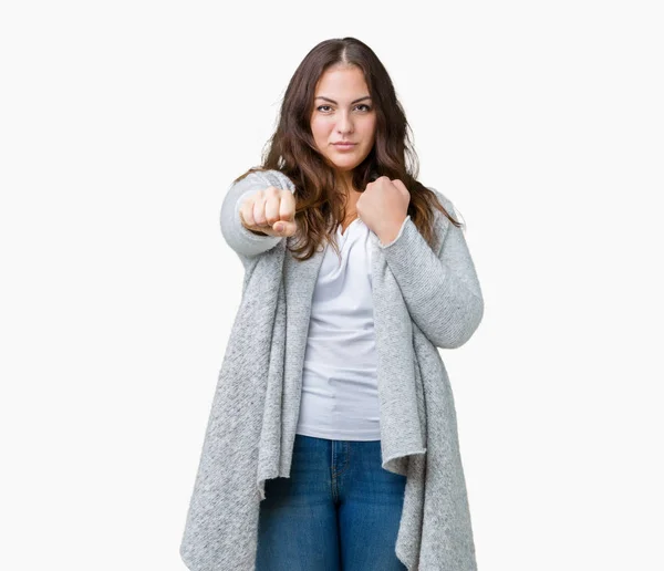 Bonita Size Jovem Mulher Vestindo Casaco Inverno Sobre Fundo Isolado — Fotografia de Stock