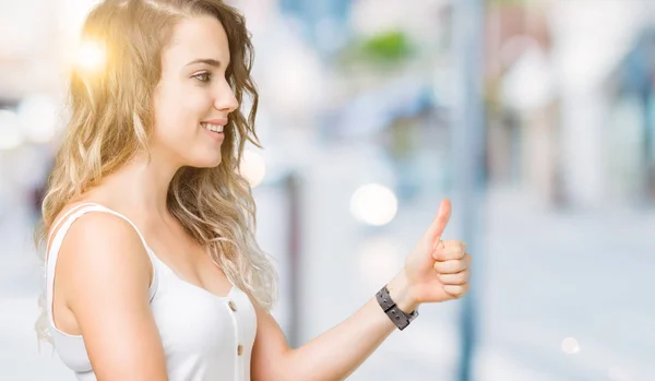 Beautiful Young Blonde Woman Isolated Background Looking Proud Smiling Doing — Stock Photo, Image