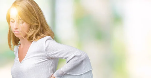 Mooie Elegante Jongedame Geïsoleerd Background Lijden Van Rugpijn Aanraken Terug — Stockfoto