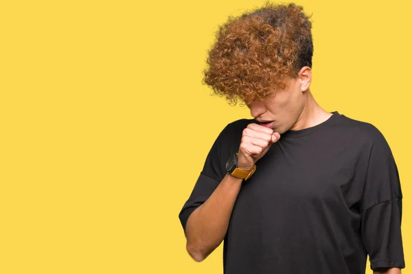 Fiatal Jóképű Férfi Afro Haj Visel Fekete Pólót Közérzet Köhögés — Stock Fotó