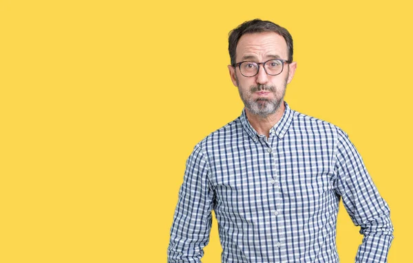 Guapo Mediana Edad Elegante Hombre Mayor Con Gafas Sobre Fondo — Foto de Stock