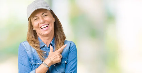 Beautiful Middle Age Woman Wearing Sport Cap Isolated Background Cheerful — Stock Photo, Image