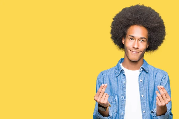 Afro Amerikaanse Jongeman Met Afro Haar Doen Geld Gebaar Met — Stockfoto