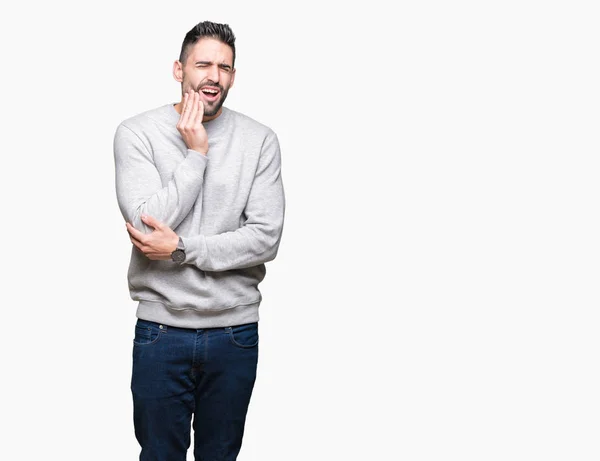 Junger Gutaussehender Mann Der Sweatshirt Über Isoliertem Hintergrund Trägt Und — Stockfoto