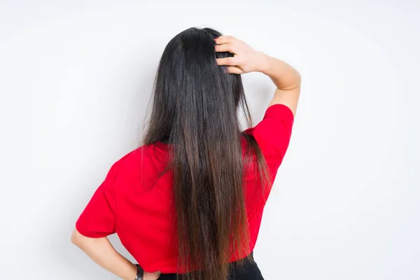 Hermosa Mujer Morena Vistiendo Camiseta Roja Sobre Fondo Aislado Hacia —  Fotos de Stock