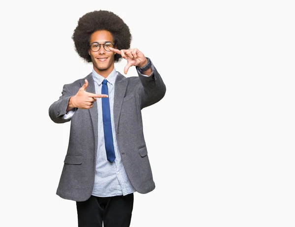 Young African American Business Man Afro Hair Wearing Glasses Smiling — Stock Photo, Image