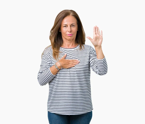 Schöne Frau Mittleren Alters Gestreiftem Pullover Über Isoliertem Hintergrund Die — Stockfoto