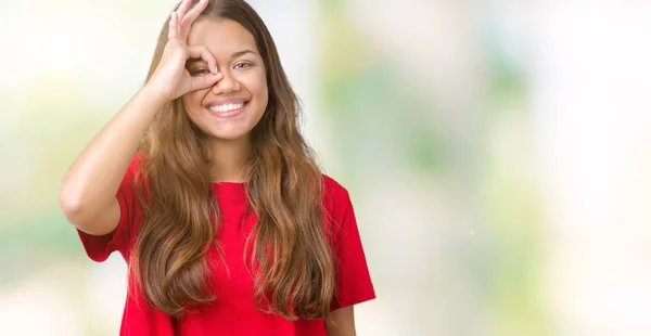 Joven Hermosa Morena Vistiendo Camiseta Roja Sobre Fondo Aislado Haciendo —  Fotos de Stock