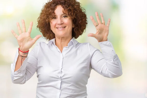 Bella Medio Ager Anziani Cespugli Donna Sfondo Isolato Mostrando Indicando — Foto Stock