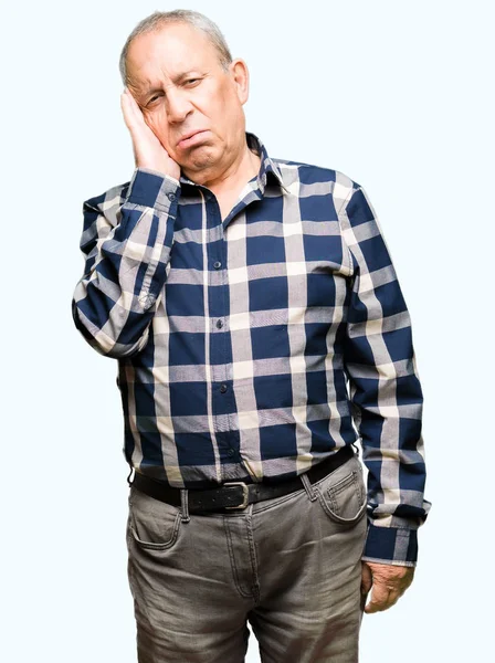 Hombre Mayor Guapo Con Camisa Casual Pensando Que Cansado Aburrido —  Fotos de Stock