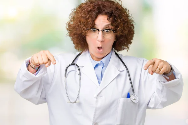 Middle Ager Senior Doctor Woman Isolated Background Pointing Fingers Showing — Stock Photo, Image