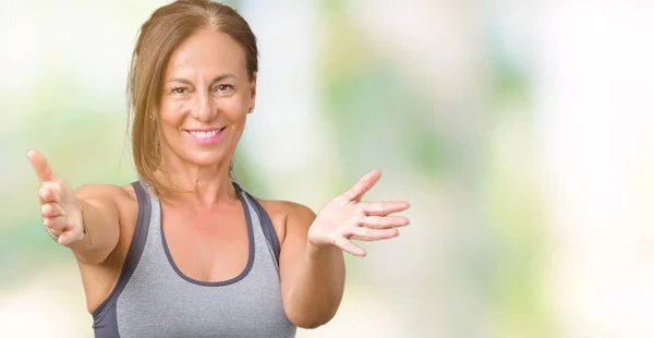 Schöne Frau Mittleren Alters Die Sportkleidung Über Isoliertem Hintergrund Trägt — Stockfoto