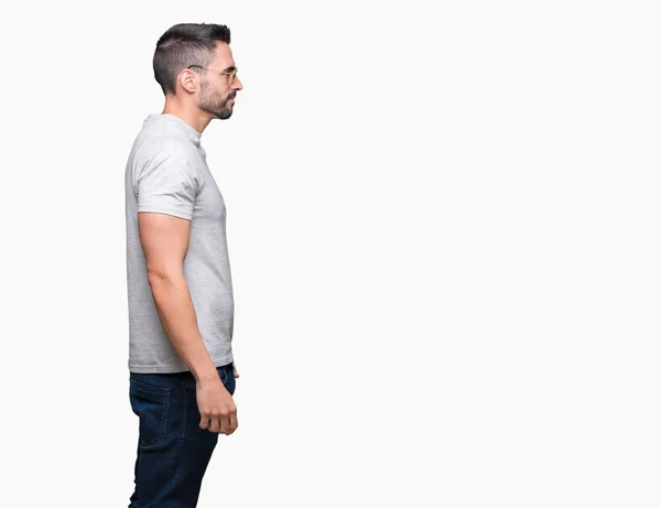 Joven Hombre Guapo Con Gafas Sol Sobre Fondo Aislado Mirando — Foto de Stock