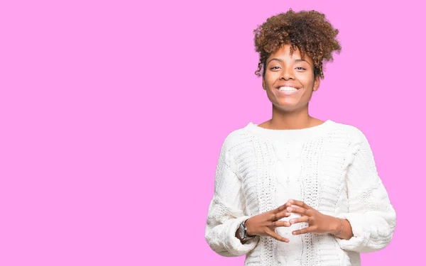 Mooie Jonge African American Vrouw Winter Trui Dragen Geïsoleerd Samen — Stockfoto