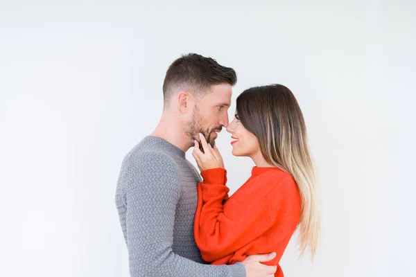 Belo Jovem Casal Apaixonado Beijando Abraçando Outro Relação Romântica — Fotografia de Stock