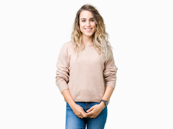 Mulher Loira Bonita Vestindo Camisola Sobre Fundo Isolado Com Sorriso — Fotografia de Stock