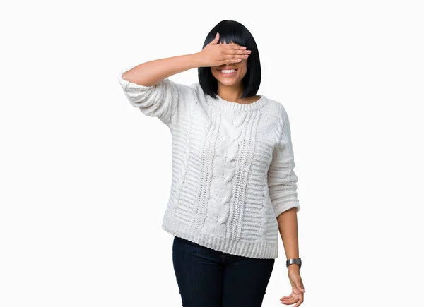 Hermosa Mujer Afroamericana Joven Con Gafas Sobre Fondo Aislado Sonriendo — Foto de Stock