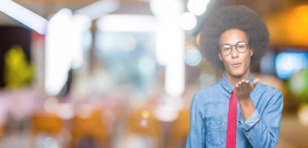 Giovane Uomo Affari Afro Americano Con Capelli Afro Indossare Occhiali — Foto Stock