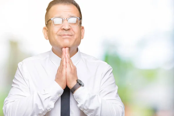 Empresarios Mediana Edad Árabe Hombre Con Gafas Sobre Fondo Aislado — Foto de Stock