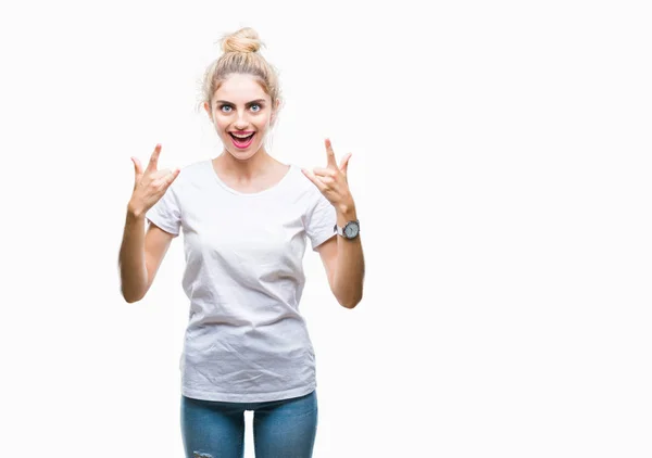 Jovem Mulher Loira Bonita Vestindo Shirt Branca Sobre Fundo Isolado — Fotografia de Stock