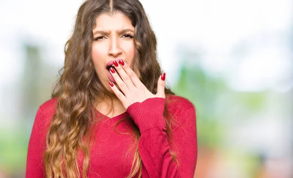 Junge Schöne Frau Rotem Pullover Gelangweilt Gähnend Müde Mund Mit — Stockfoto