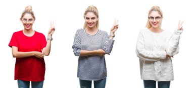 Kolaj genç güzel sarışın kadının mutlu yüz zafer işareti yaparken kameraya göz kırpıyor ile gülümseyen izole arka plan üzerinde. İki numaralı.