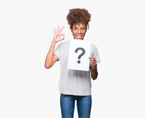 Young African American Woman Holding Paper Question Mark Isolated Background — Stock Photo, Image