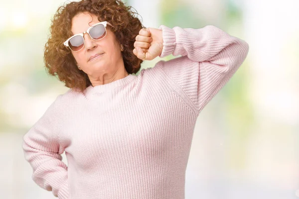 Belle Femme Âgée Âge Moyen Portant Pull Rose Des Lunettes — Photo