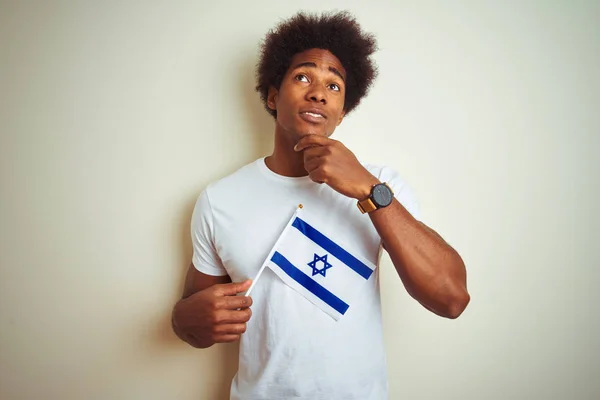 Jovem Afro Americano Segurando Israel Bandeira Israelense Sobre Fundo Branco — Fotografia de Stock