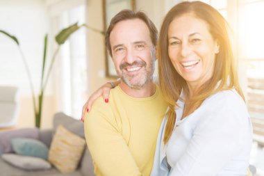 Romantik orta yaş kaç evde aşk içinde