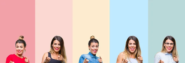 Collage Mujer Hermosa Joven Sobre Rayas Colores Fondo Aislado Señalando —  Fotos de Stock