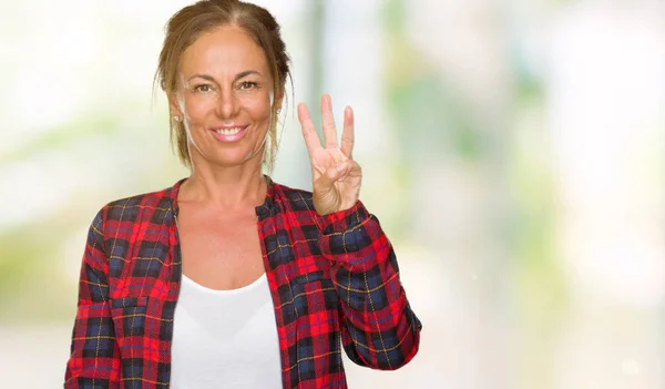 Medelåldern Vuxen Kvinna Bär Casual Jacka Över Isolerade Bakgrund Visar — Stockfoto